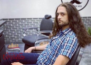 عمر خورشيد يتبرع بجزء من شعره.. لسبب غير متوقع