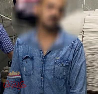 ضبط أكثر من 25 ألف نسخة كتاب دراسى وأغلفة بدون تفويض بداخل إحدى المطابع بعين شمس