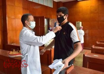 جامعة بنى سويف : توقيع الكشف الطبي على 600 طالب وطالبة من المستجدين