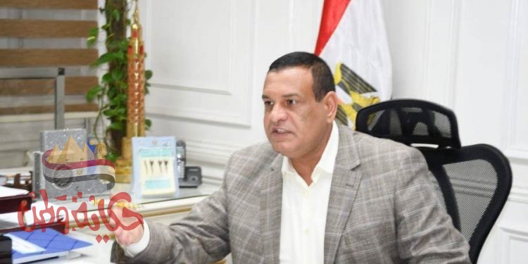 إيقاف مدير مدرسة ثلاثة أشهر عن العمل وإحالته للنيابة الإدارية لمخالفته القرارات الوزارية والأوامر الإدارية الخاصة بالدروس الخصوصية .