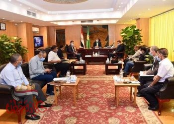 الفيـــــــــوم : الأنصاري يناقش مع رؤساء المدن موقف ملفي التصالح والتقنين