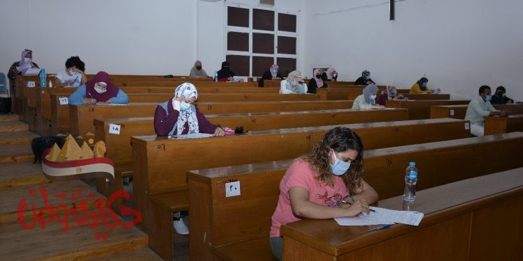 جامعة القاهرة تنتهي من امتحانات التعليم المدمج في هدوء ودون رصد أية مشكلات