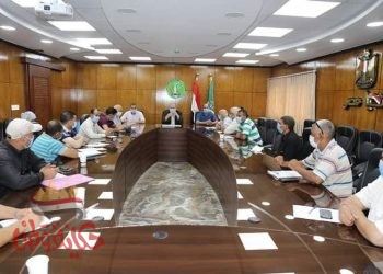 إجتماعاً تنسيقاً لبحث سبل تطوير العمل بإدرة الأزمات والكوارث وغرف العمليات بالمنوفية