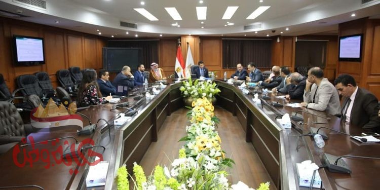 “صبحى ” يناقش الفرص الاستثمارية لانشاء فرع نادي النادي وعدد من المشروعات بهيئة إستاد القاهرة