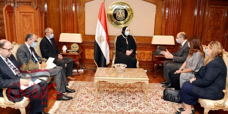 “نيفين جامع” تبحث مع سفير المجر بالقاهرة مستقبل العلاقات الاقتصادية بين البلدين