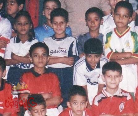 بمناسبة فوز النادى الأهلى بالدورى العام لعام 2020م ننشر لكم صورة نادرة جدا لكابتن مصر والنادى الأهلى مختار التتش عام 1937م.