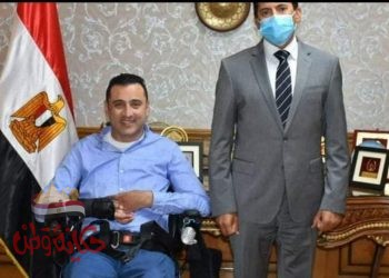 صبحى “يلتقى بالبطل العالمى السباح المصرى ولاء حافظ