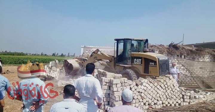 إزالة ٣٤ حالة تعدي على مساحة ١٤٤٥٠ م٢ بنطاق ٣ مراكز .