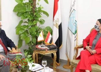 ياسمين فؤاد: دعم مصر للمبادرة القبرصية لتغير المناخ وضرورة دمج التكيف بها.