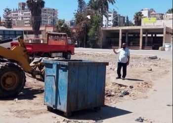 رئيس مدينة المحمودية يؤكد على تكثيف أعمال النظافة بنطاق المدينة