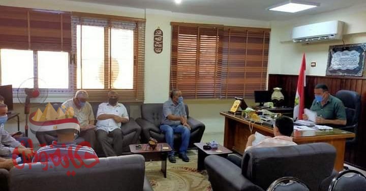 اجتماع موسع لرئيس مدينة المحمودية لمتابعة مناسيب المياه