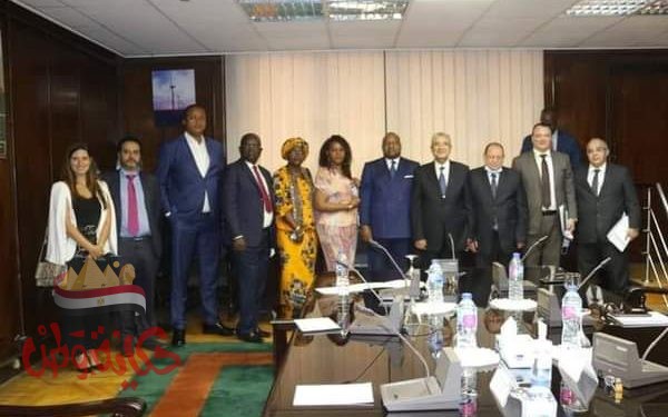 *لقاء وزير الكهرباء والطاقة المتجددة وفد رفيع المستوى برئاسة السيد مستشار الرئيس الكونغولى للاستثمار لبحث التعاون*