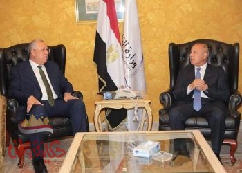 كامل الوزير” والقصير” وقيادات وزارة التجارة والصناعة التكامل بين المشروعات التي تنفذها الوزارات الثلاثة لتحفيز بيئة الاستثمار 