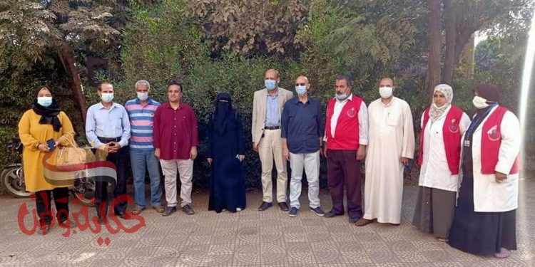 وكيل وزارة الصحة بالشرقية يكرم العاملين والمتطوعين بسلمنت ببلبيس لجهودهم في مواجهة كورونا