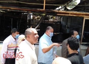 عاجل رئيس جامعة بنها يتفقد موقع حريق كافتيريا كلية التربية