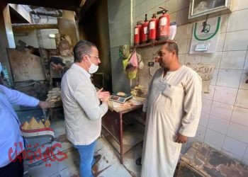 دكتور الإنصاري ومتابعات لسير الاعمال بالمخابز