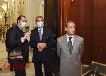 المستشار علاء الدين فؤاد في جولة تفقدية بمجلس الشيوخ.