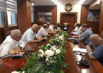 محافظ بورسعيد يتابع سير العمل بعدد من المشروعات الخدمية والتنموية بالمحافظة