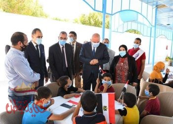 محافظ قنا يشهد انجازات مشروع دعم حقوق الطفل فى احتفالية اليوم العالمي للشباب