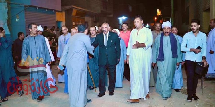 اللواء مرتضي أبو سحلي يقدم التهاني للفائزين بمقاعد الشيوخ بقنا