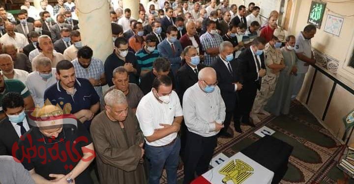 محافـظ المنوفية ومدير الأمن يتقدمان الجنازة العسكرية للشهيد الملازم الأول محمود بلابل بقويسنا