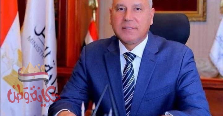 وزير النقل يتابع استئناف حركة شاحنات بضائع الترانزيت على الخط الملاحى ( سفاجا / ضبا )