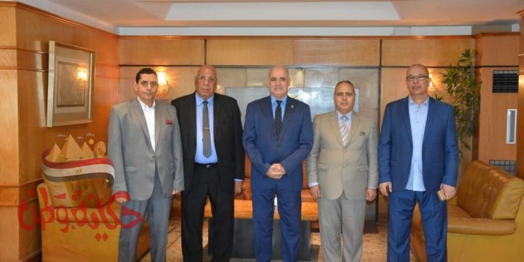 شديد يناقش عقد بروتوكول تعاون مع رجال أعمال ومستثمرين