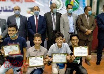 الفيــــــوم : تكريم 179 طالب أوائل الشهادة الاعدادية بشرق وغرب الفيوم