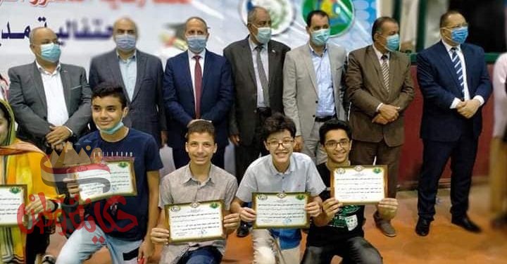 الفيــــــوم : تكريم 179 طالب أوائل الشهادة الاعدادية بشرق وغرب الفيوم