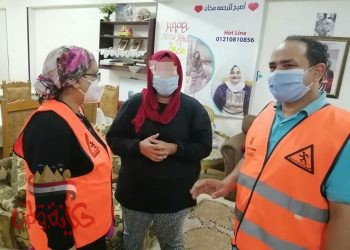 “وزيرة التضامن” توجه بتقديم الدعم لفتاة عشرينية وطفلها بلا مأوى مرضى بالإيدز