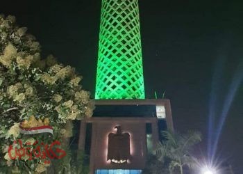 إضاءة برج القاهرة باللون الأخضر لرفع الوعي بالأمراض النفسية