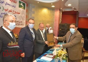 “ممدوح غراب ” يشهد إحتفالية نقابة الصيادلة بيوم الشكر والتقدير لصيادلة الشرقية والأطقم الطبية المشاركة في مواجهة جائحة كورونا