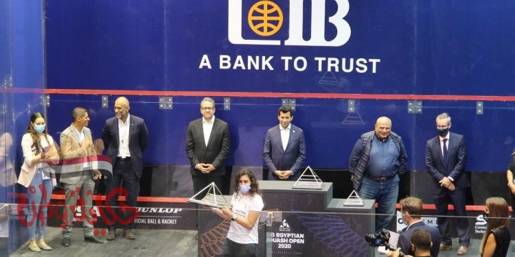 وزير الرياضة يشهد مراسم تسليم جوائز بطولة مصر الدولية للإسكواش للفائزين