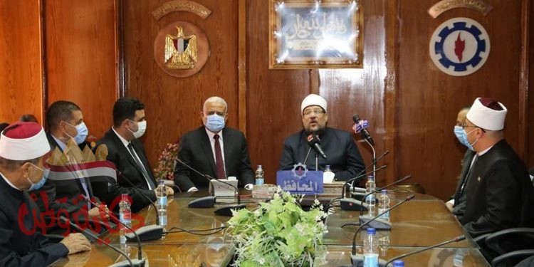 وزير الاوقاف من السويس : يؤكد الدولة تسعي لتحسين الظروف المعيشية للأئمة