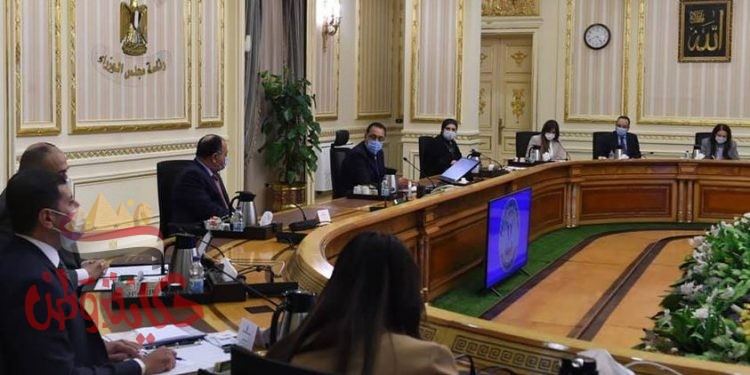 مدبولى يشدد على سداد جميع الأعباء التصديرية المتأخرة لمستحقيها قبل نهاية ديسمبر المقبل