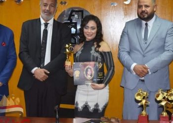 دينا ابو العلا ٠٠ شكرااا مهرجان أوسكار ايجيبت السينمائي على التكريم