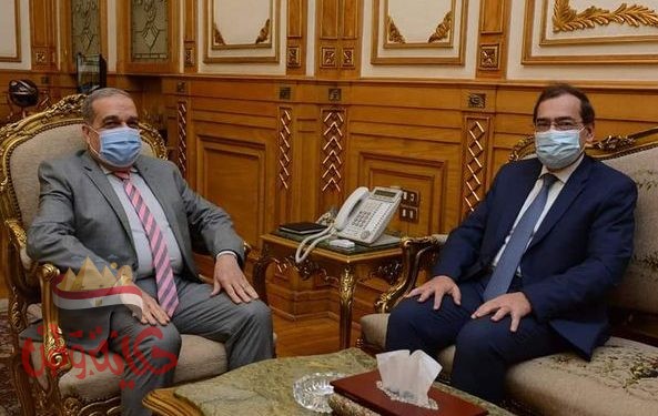 مرسي والملا يشهدا توقيع بروتوكول للتعاون فى عدد من المجالات