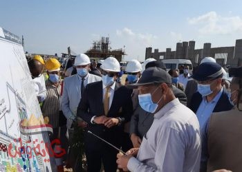 وزير التعليم العالي يتابع سير العمل في جامعة المنصورة الأهلية الجديدة