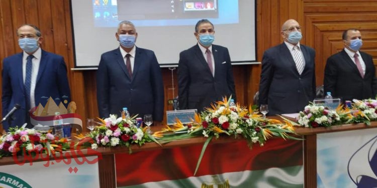 بالصور .. جامعة كفر الشيخ تنظم ندوة ” أكتوبر… العبور للمستقبل وبناء الدولة المصرية 47 عاما من الصمود والتحديات”