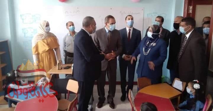 محافظ كفر الشيخ ونائب المحافظ ووكيل تعليم كفرالشيخ يفتتحون مدرسة بقرية وينهون معاناة التلاميذ