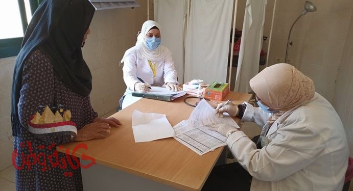 توقيع الكشف على ( 955 ) مريض بمنشأة سكران بمركز الفيوم