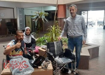 وزيرة التضامن الاجتماعي توجه بتسليم الشاب عمرو كرسي متحرك كهرباء وتوفير فرصة عمل له بالاسكندرية