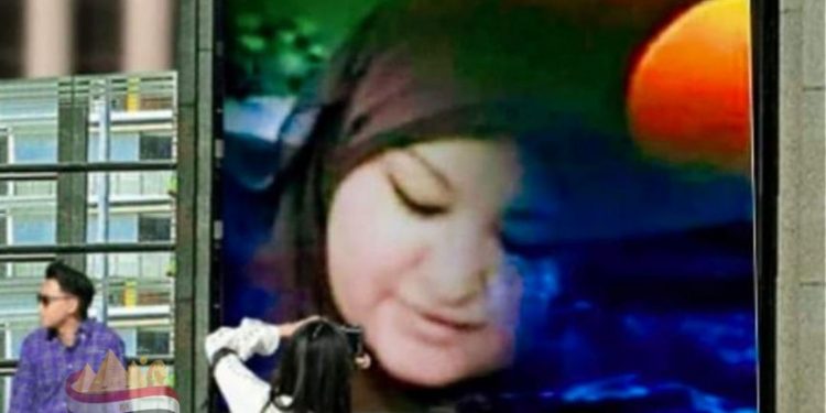 أنثي —- العنكبوت