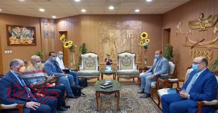 نائب رئيس جامعة المنصورة يبحث التعاون من شركة بنها للصناعات الالكترونية