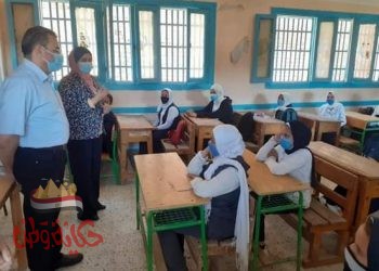 محافظ بني سويف يؤكد انتظام العملية التعليمية في أول أيام العام الدراسي