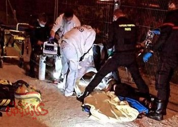 ديلى ميل : طعن سيدتين مسلمتين بجوار برج إيفل عقب حادث المدرس الفرنسى