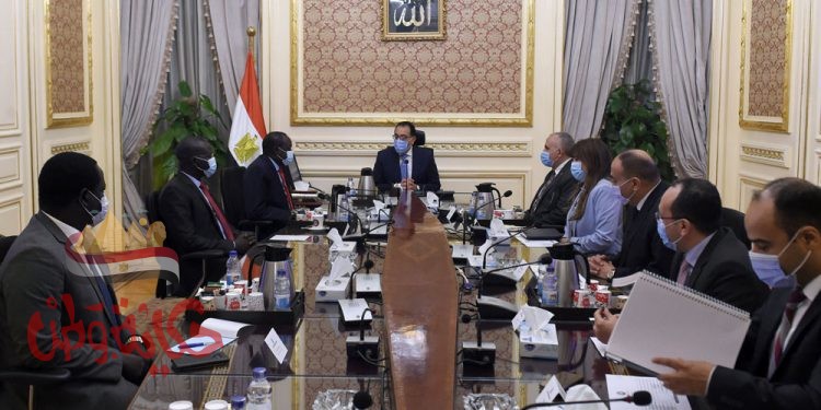 رئيس الوزراء: لدينا الاستعداد لإقامة مشروعات بجنوب السودان