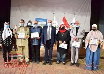 مجلس جامعة بني سويف يكرم الموظفين المحالين على المعاش خلال شهر أكتوبر