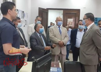 رئيس جامعة بنها يتفقد خدمات سفارة المعرفة بجامعة بنها