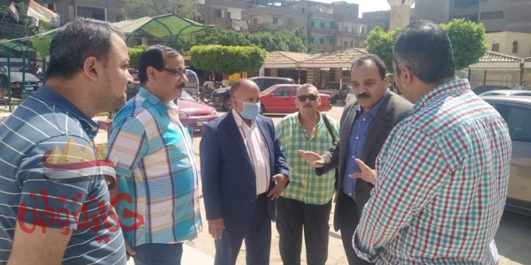 نائب رئيس جامعة بنها لشئون التعليم والطلاب يتفقد استعدادات كلية التجارة للعام الدراسى